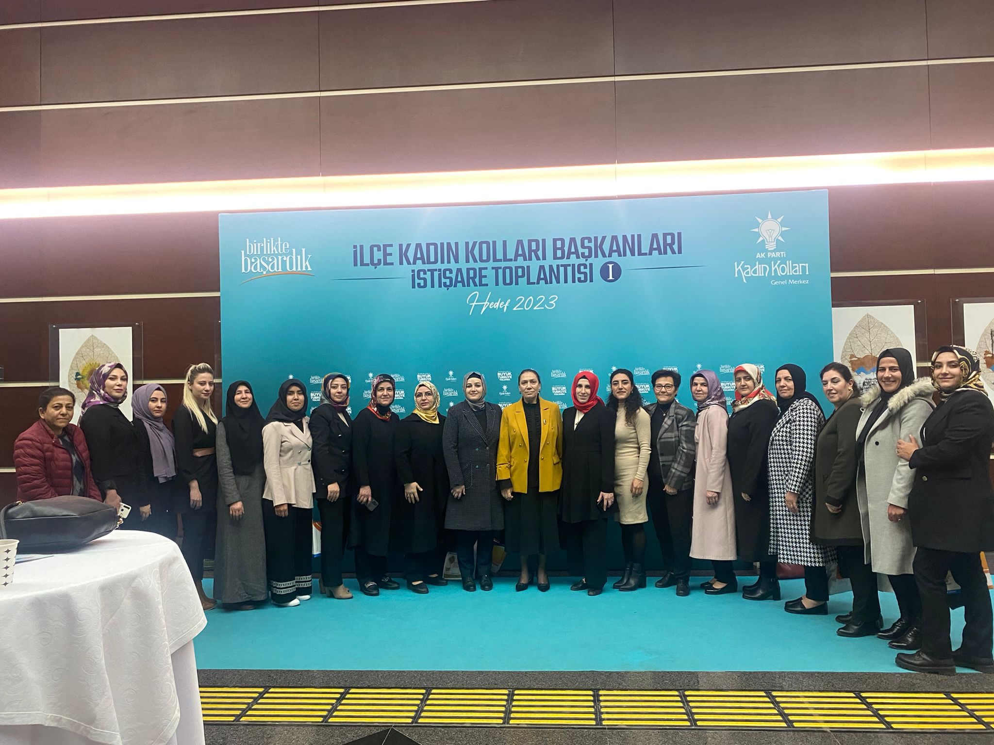 AK Parti Kadın Kolları Diyarbakır Teskilatı Başkent'te