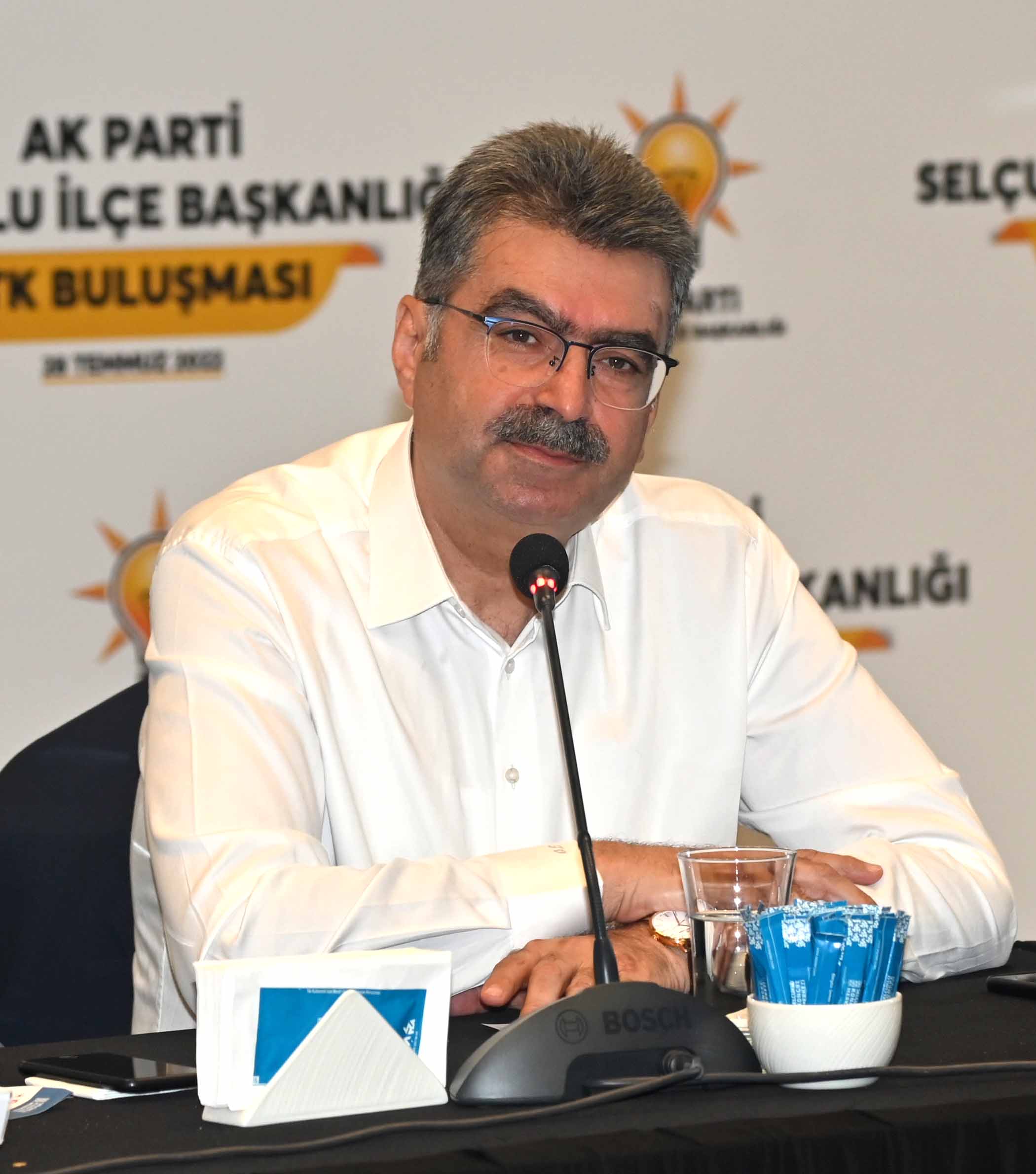 AK PARTİ SELÇUKLU TEŞKİLATI STK’LARLA BİR ARAYA GELDİ