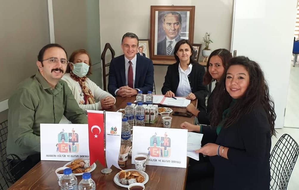 AKED’den “Sanattan Kazanca Kadın Emeği Projesi”