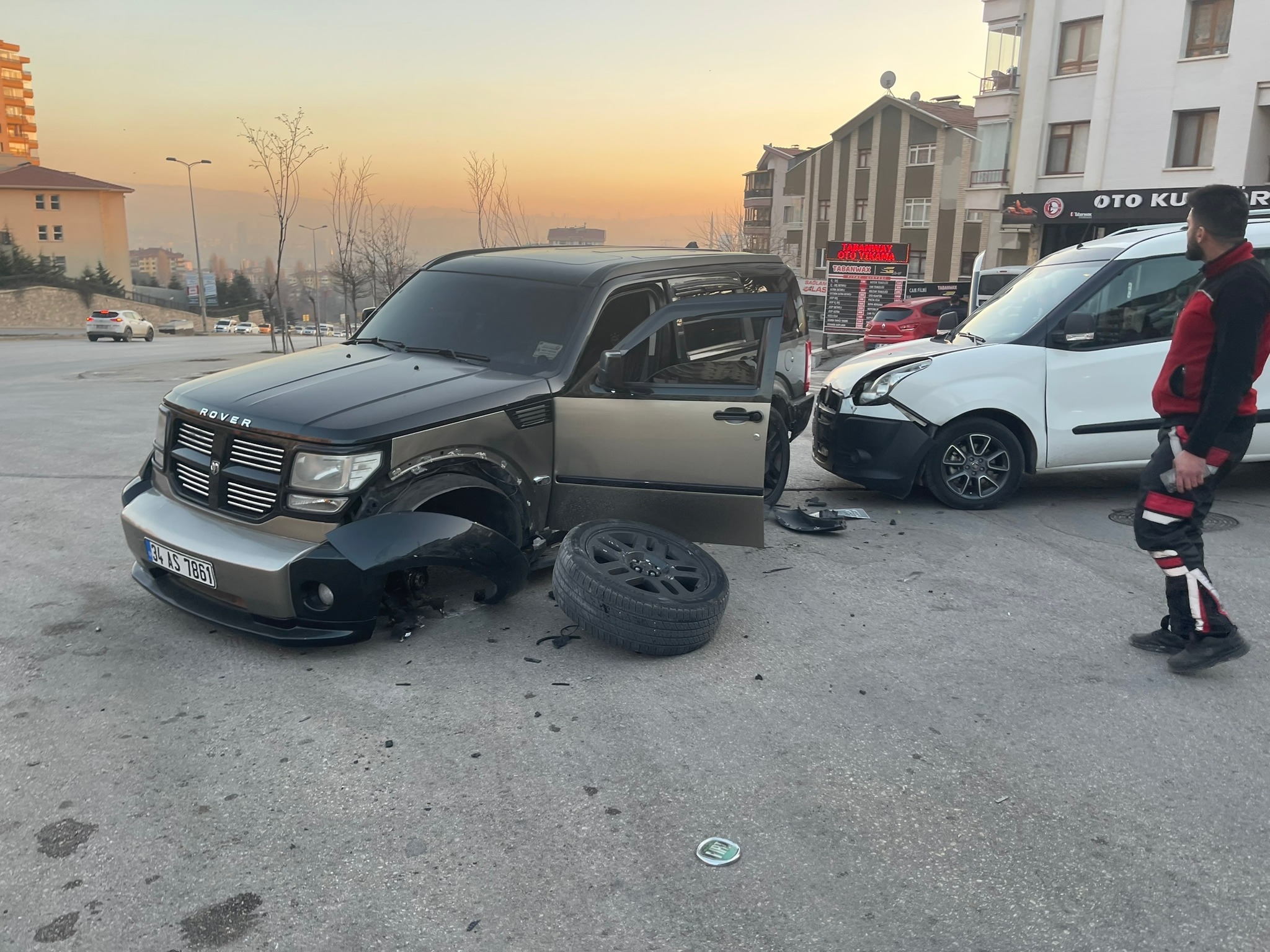 Alaattin Çakıcı’nın Danışmanı Trafik Kazası Geçirdi