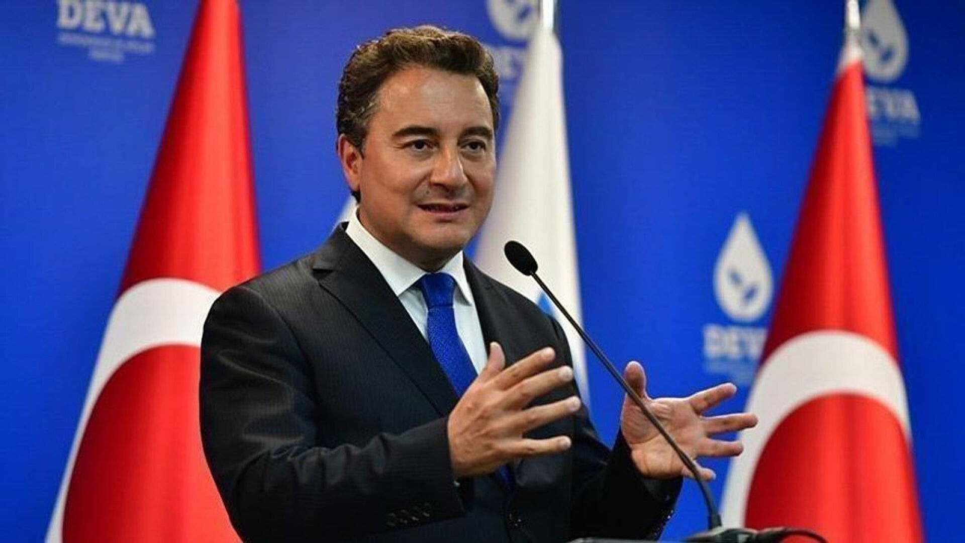 Ali Babacan’dan hükümete eleştiri:  Bu ülke vatandaşları sizin deney kobayınız değil