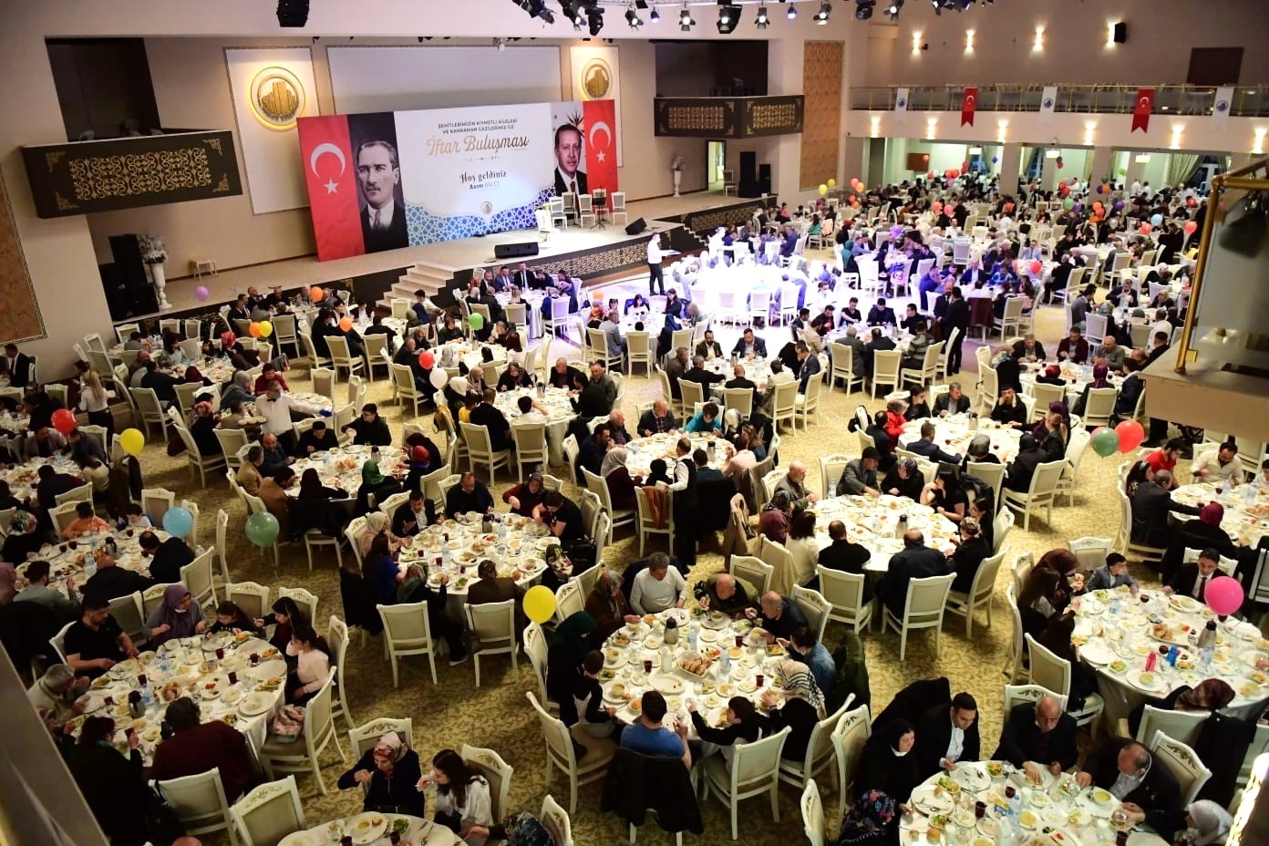 ALTINDAĞ'DA ŞEHİT AİLELERİ VE GAZİLERLE İFTAR 