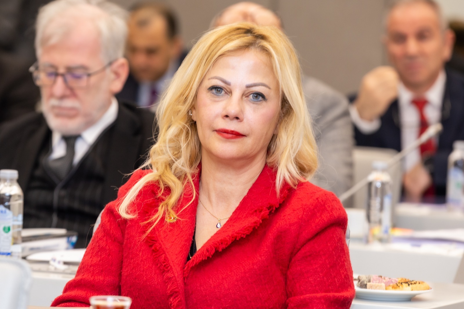 ANADOLU BASINI GÖÇÜK ALTINDA