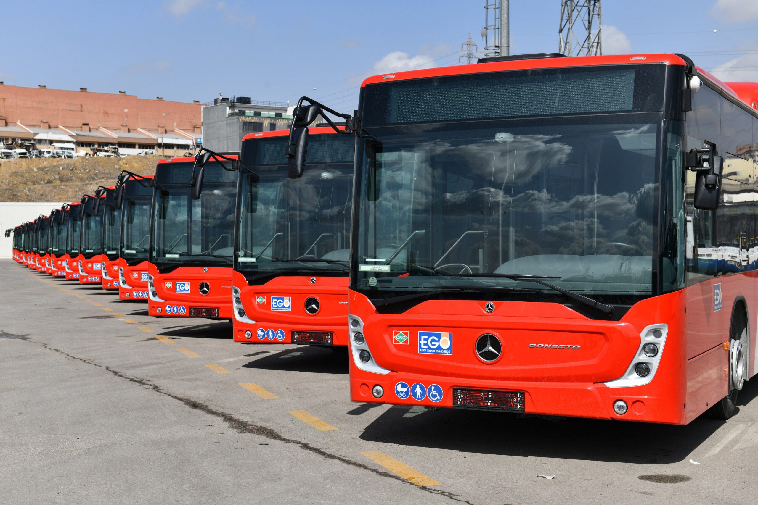 ANKARA ULAŞIMI İÇİN BİR MÜJDE DAHA: 355 OTOBÜSE EK OLARAK 14 OTOBÜS DAHA SATIN ALINDI
