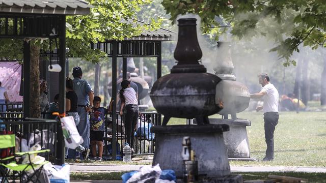 Ankara’da havai fişek ve mangal yasaklandı
