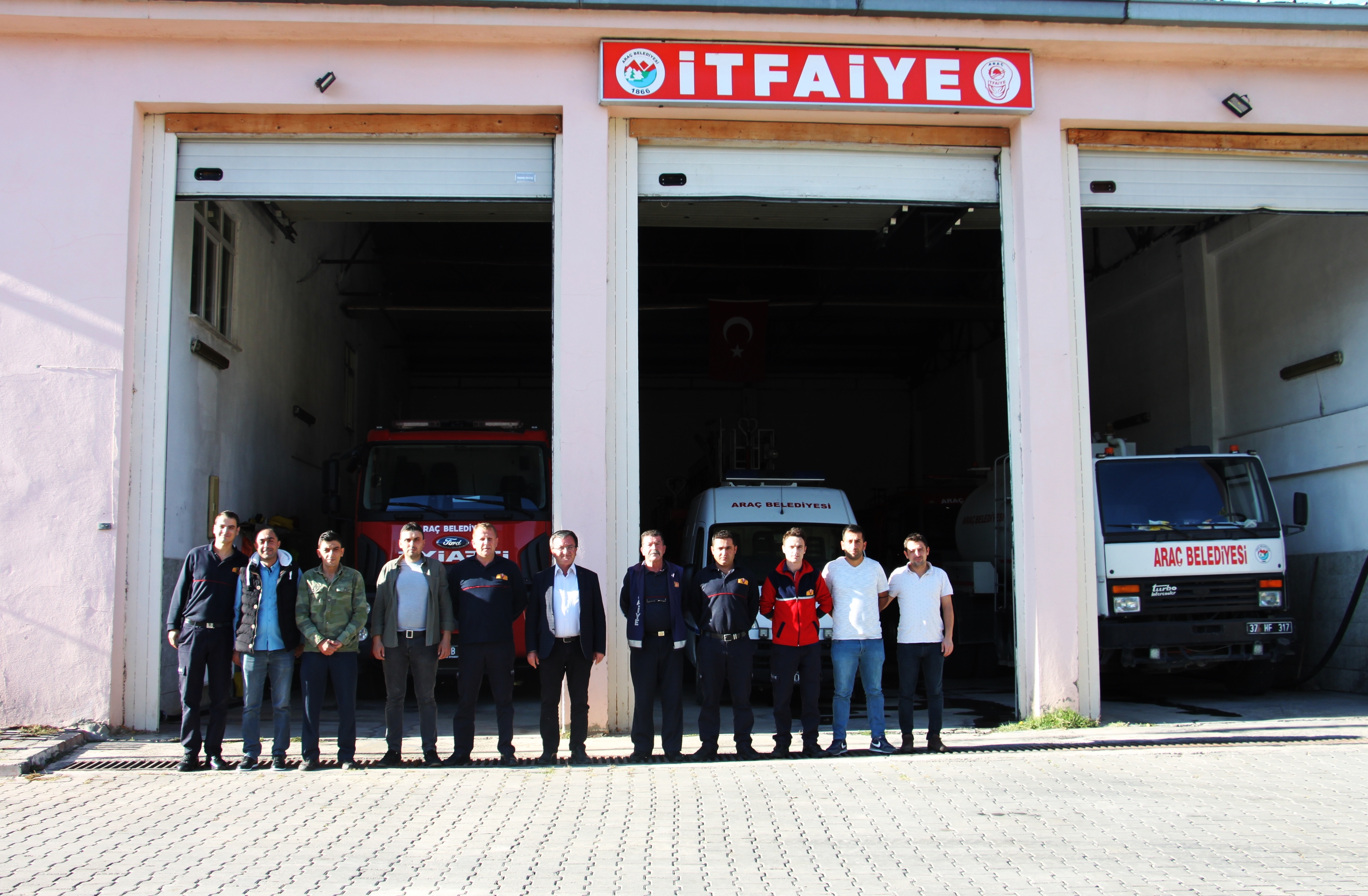 ARAÇ BELEDİYE BAŞKANI SATILMIŞ SARIKAYA İTFAİYECİLİK HAFTASINI KUTLADI