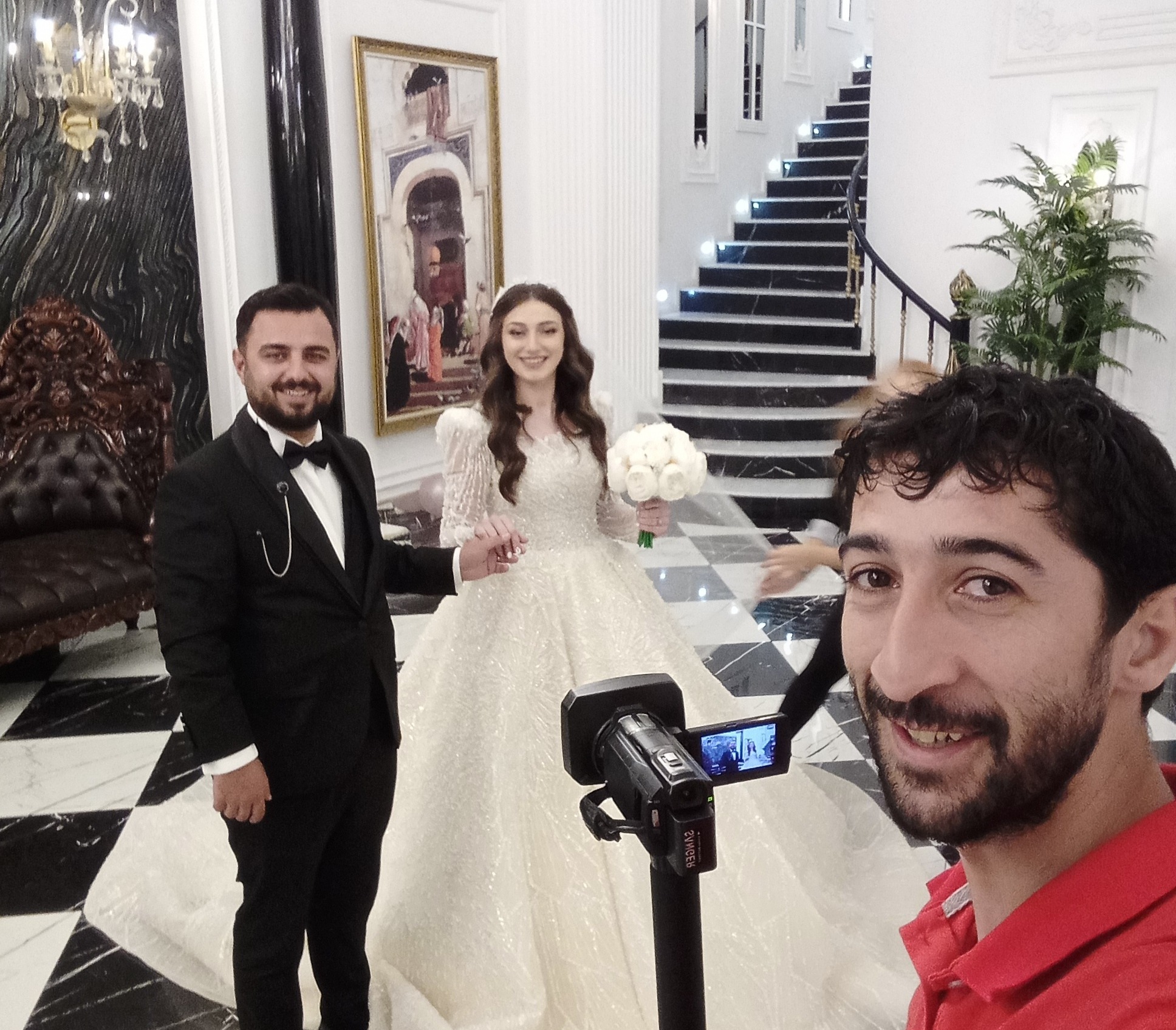 Aras Ailesinin Mutlu Günü