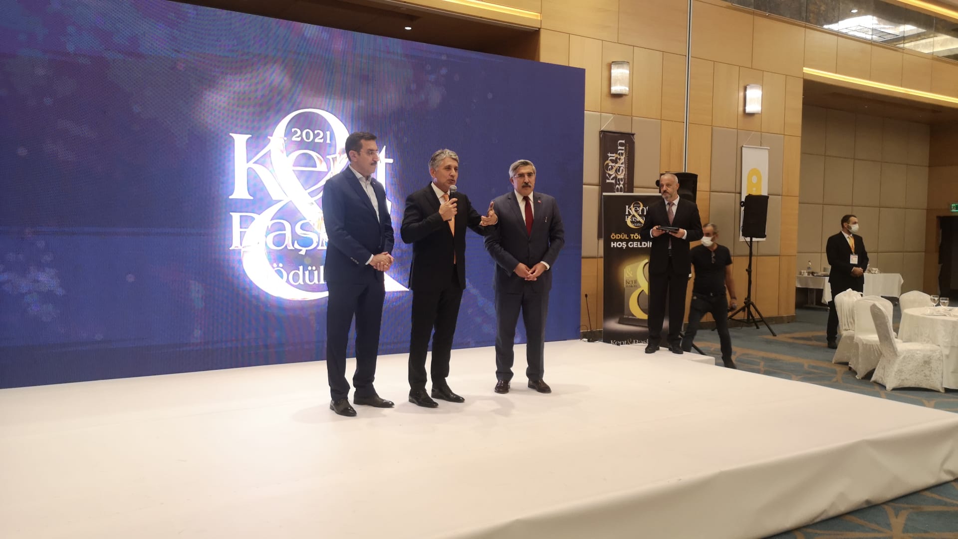 AYHAN YAVUZ 2. KEZ TÜRKİYE’DEKİ EN BAŞARILI BELEDİYE BAŞKALARINDAN OLDU