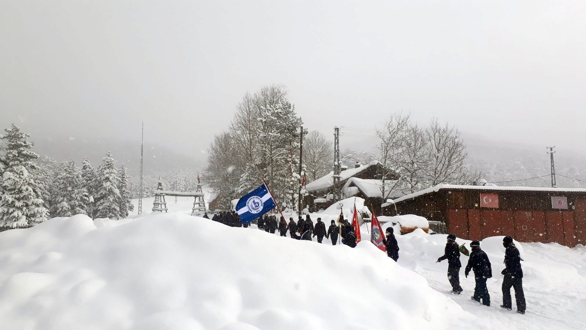 Bağcılarlı izciler Aladağ’da kış kampında