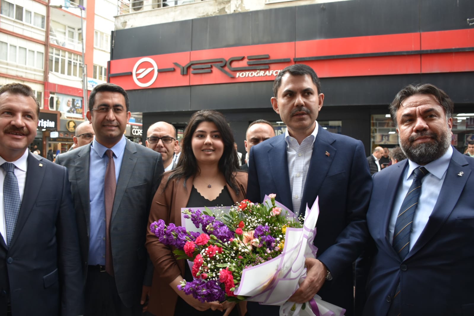 BAKAN MURAT KURUM; BALIKESİR’DE 557 TOKİ KONUTUNUN TEMELİNİ ATTI, ANAHTAR TESLİMİ YAPTI…