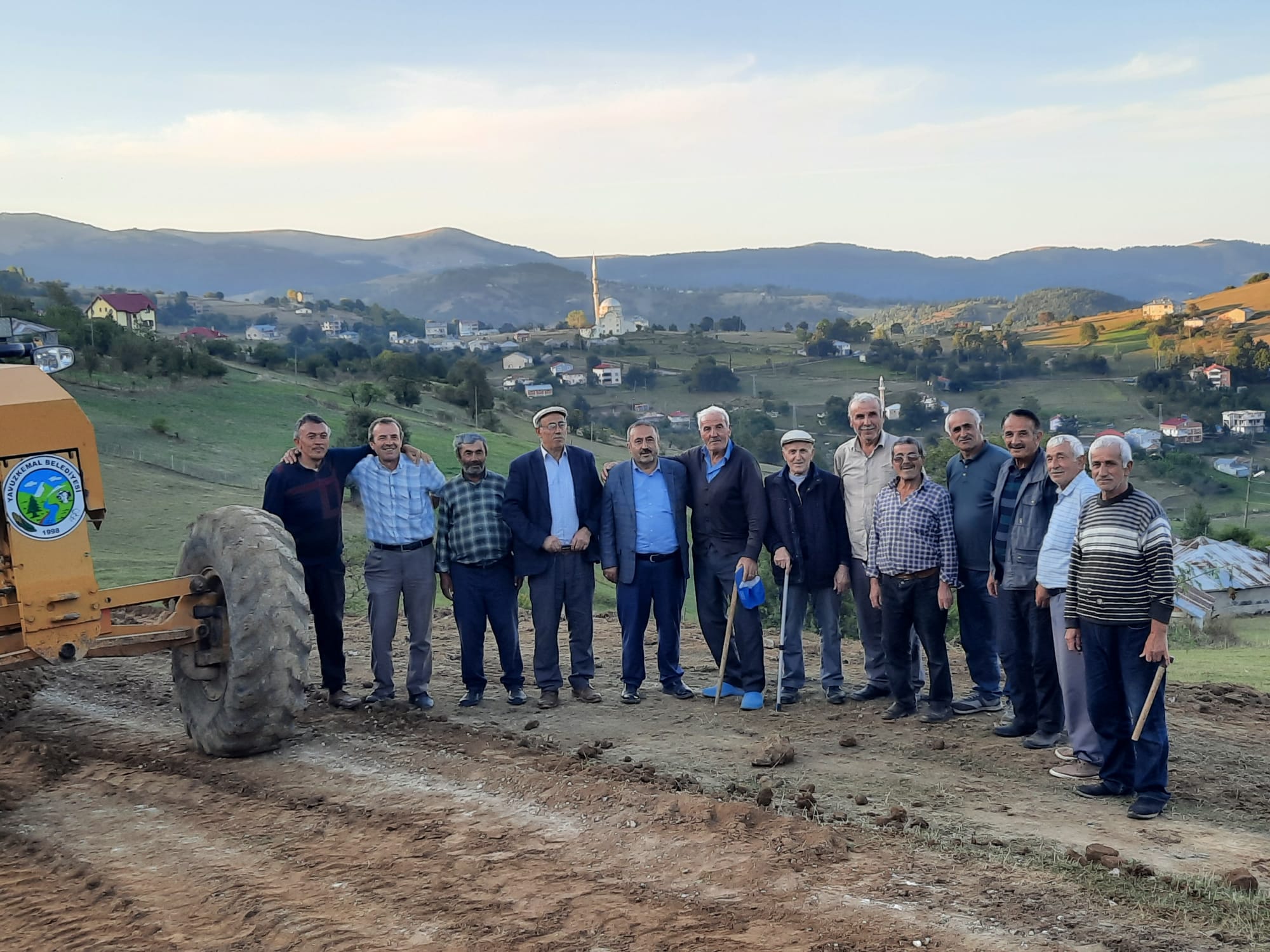 BAŞKAN ADEM ÖNAL HALKIMIZIN HİZMETÇİYİZ DEDİ