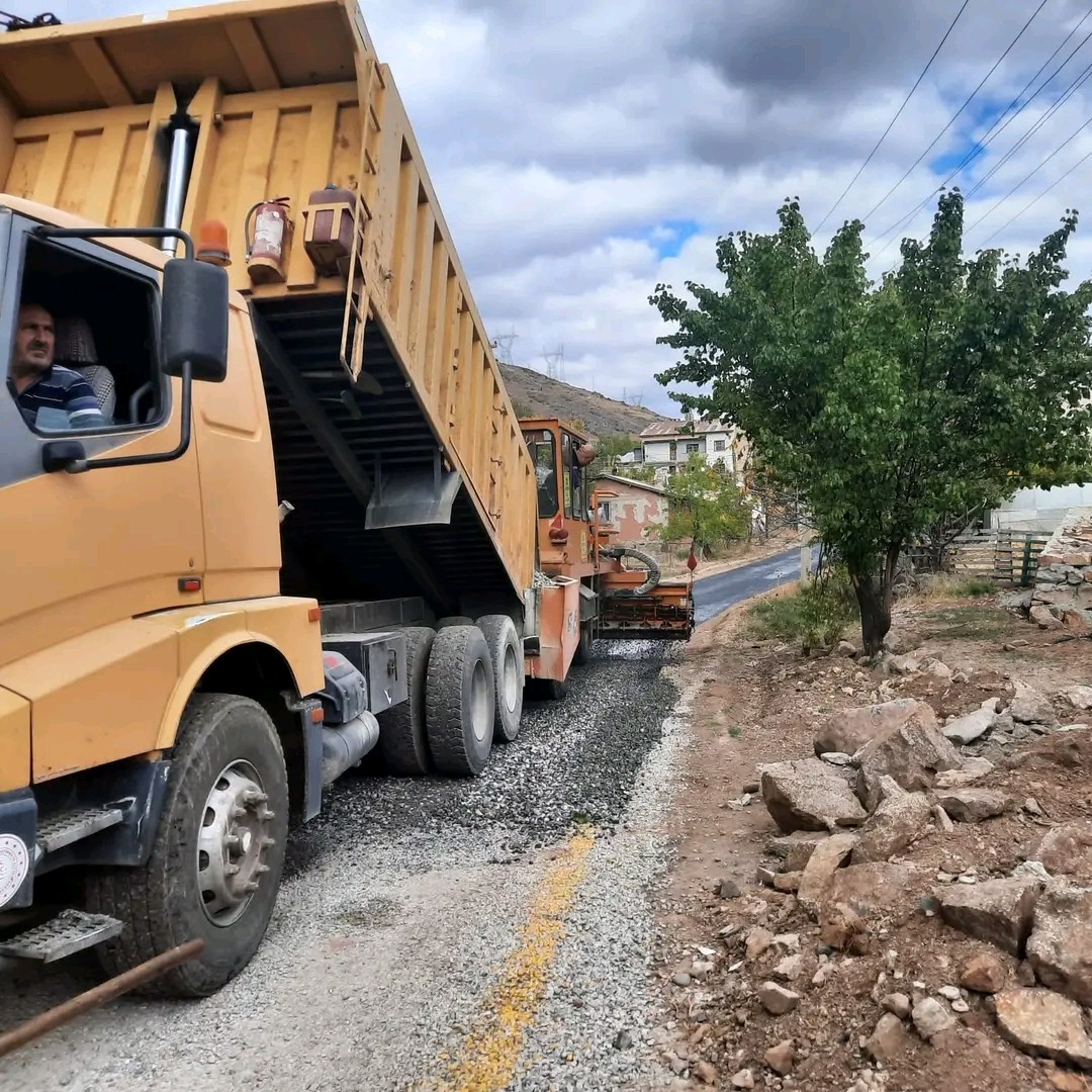 BAŞKAN AHMET ÇOŞKUN YOL MEDENİYETTİR DÜSTURUYLA ÇALIŞIYORUZ