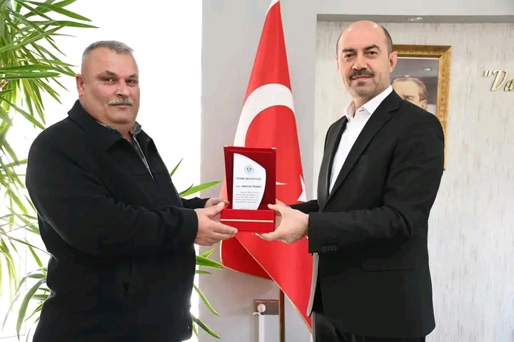 Başkan Ali Kılıç Emekliye Ayrılan Personellere Hizmetleri İçin Teşekkür Etti 