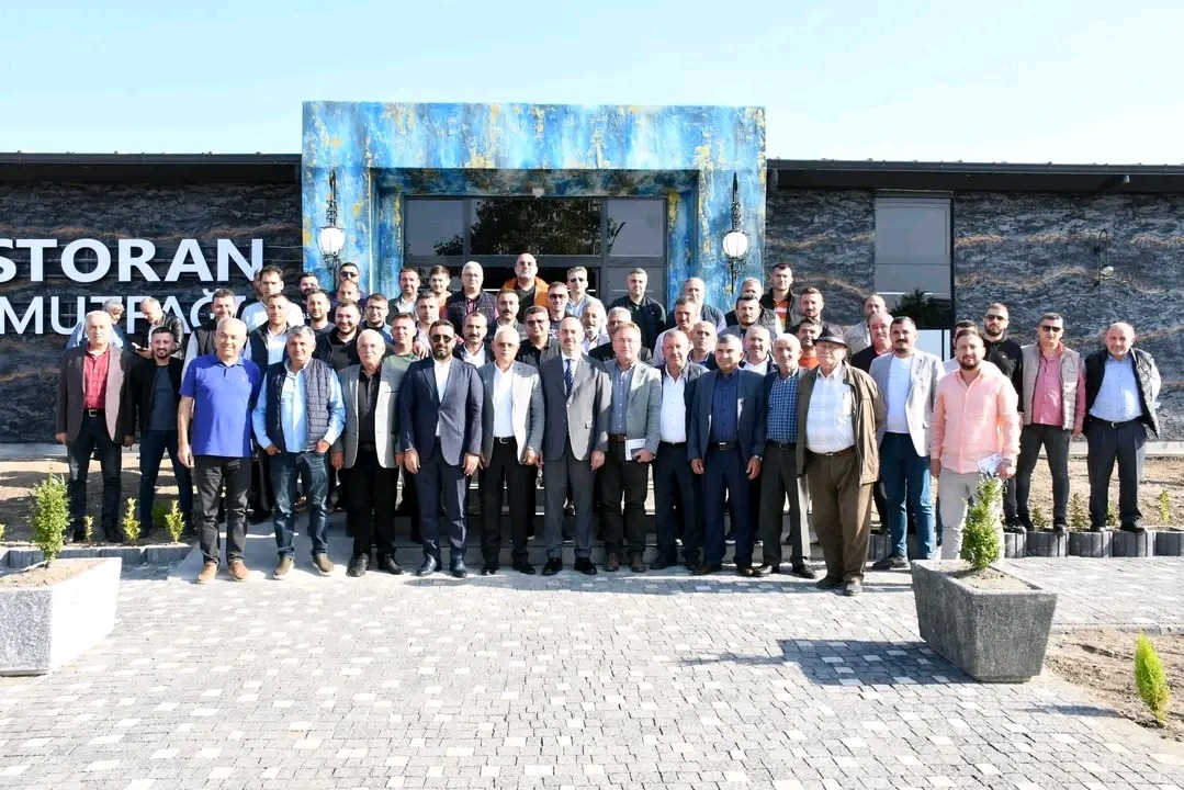 Başkan Ali Kılıç Oto Galericileriyle Biraraya Geldi 