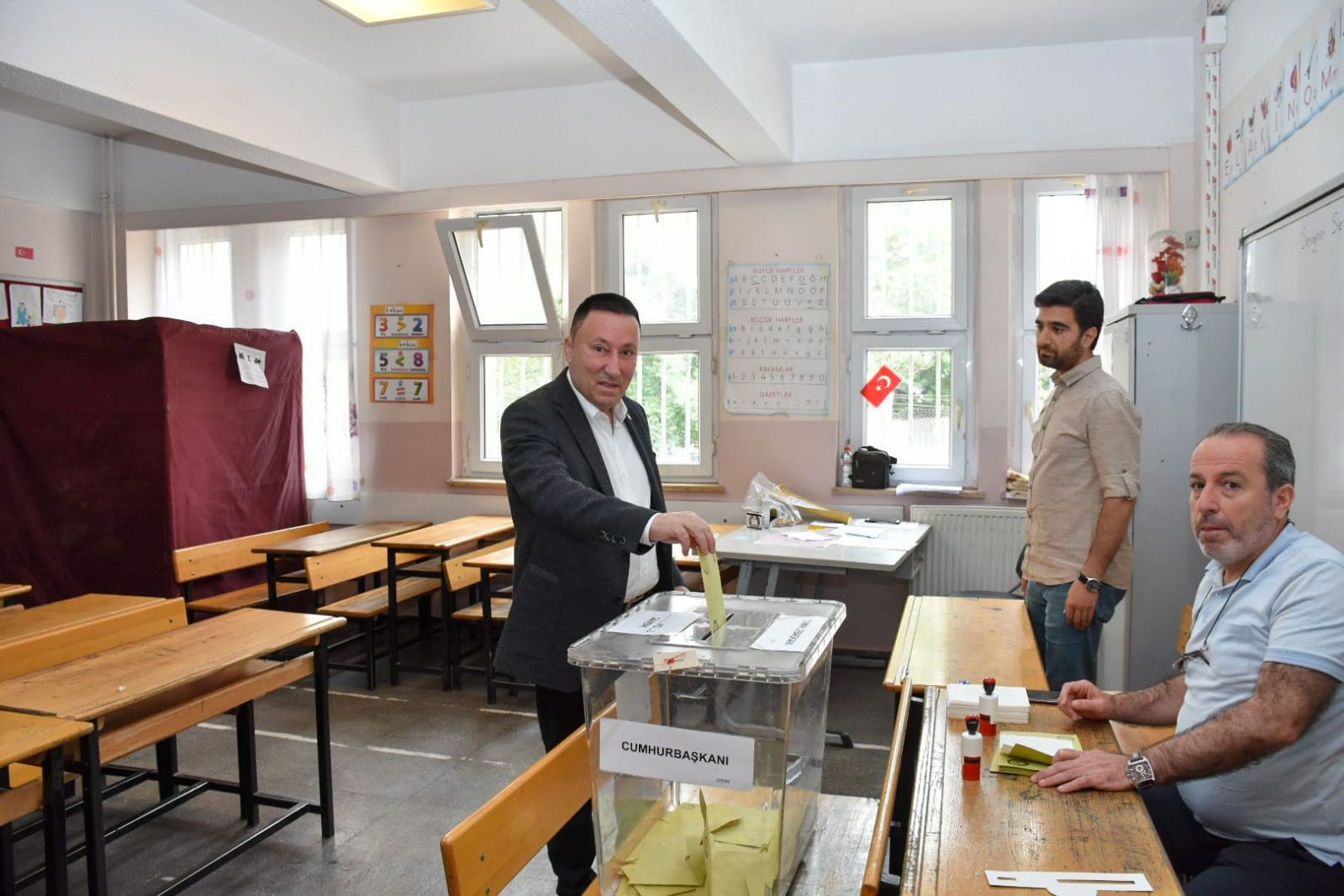 BAŞKAN BEYOĞLU'NDAN CUMHURBAŞKANI ERDOĞAN'A TEBRİK "TÜRKİYE YÜZYILI BAŞLIYOR