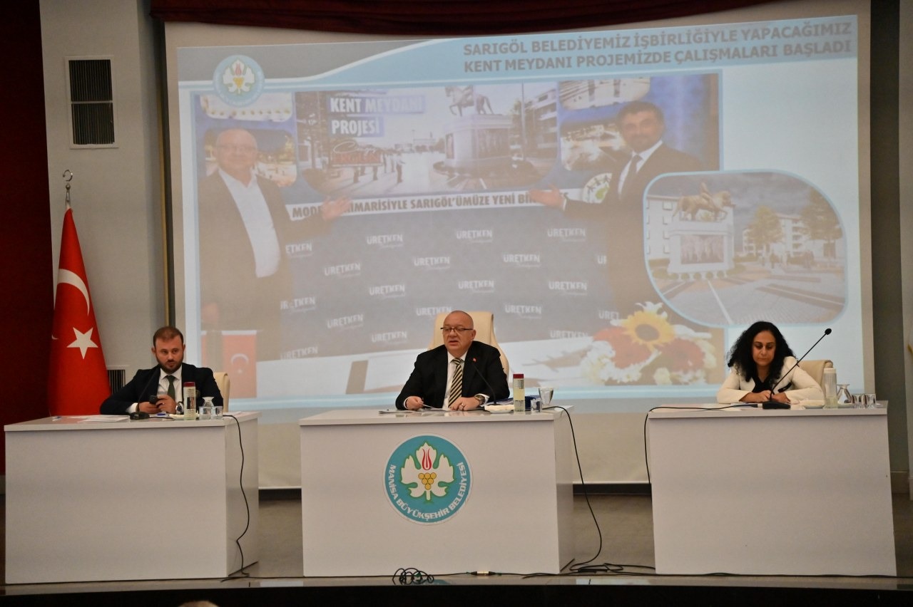 Başkan Cengiz Ergün, İlçe İlçe Başlayan Projeleri Anlattı