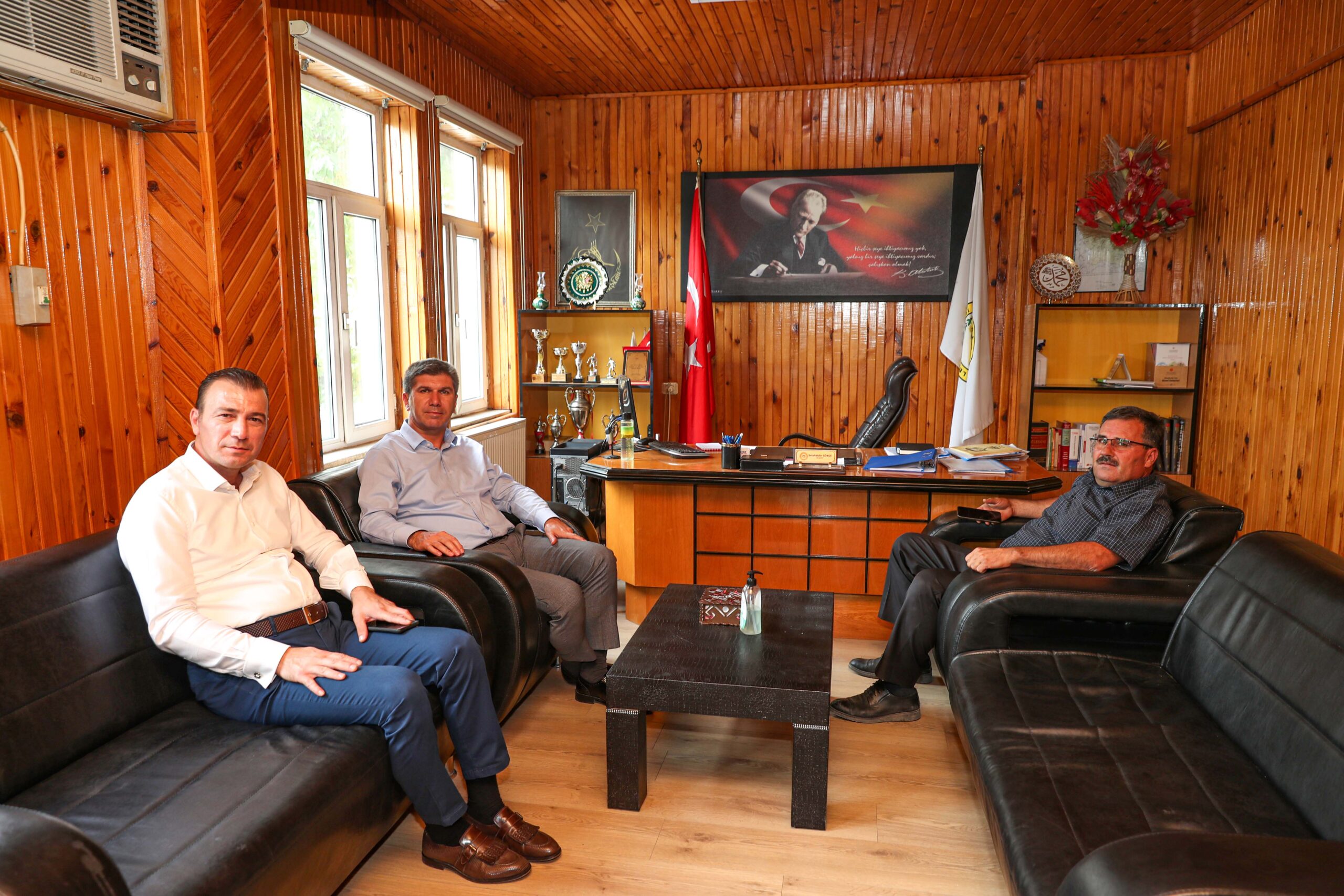Başkan Ercengiz’den Kocaaliler Belediyesine Destek