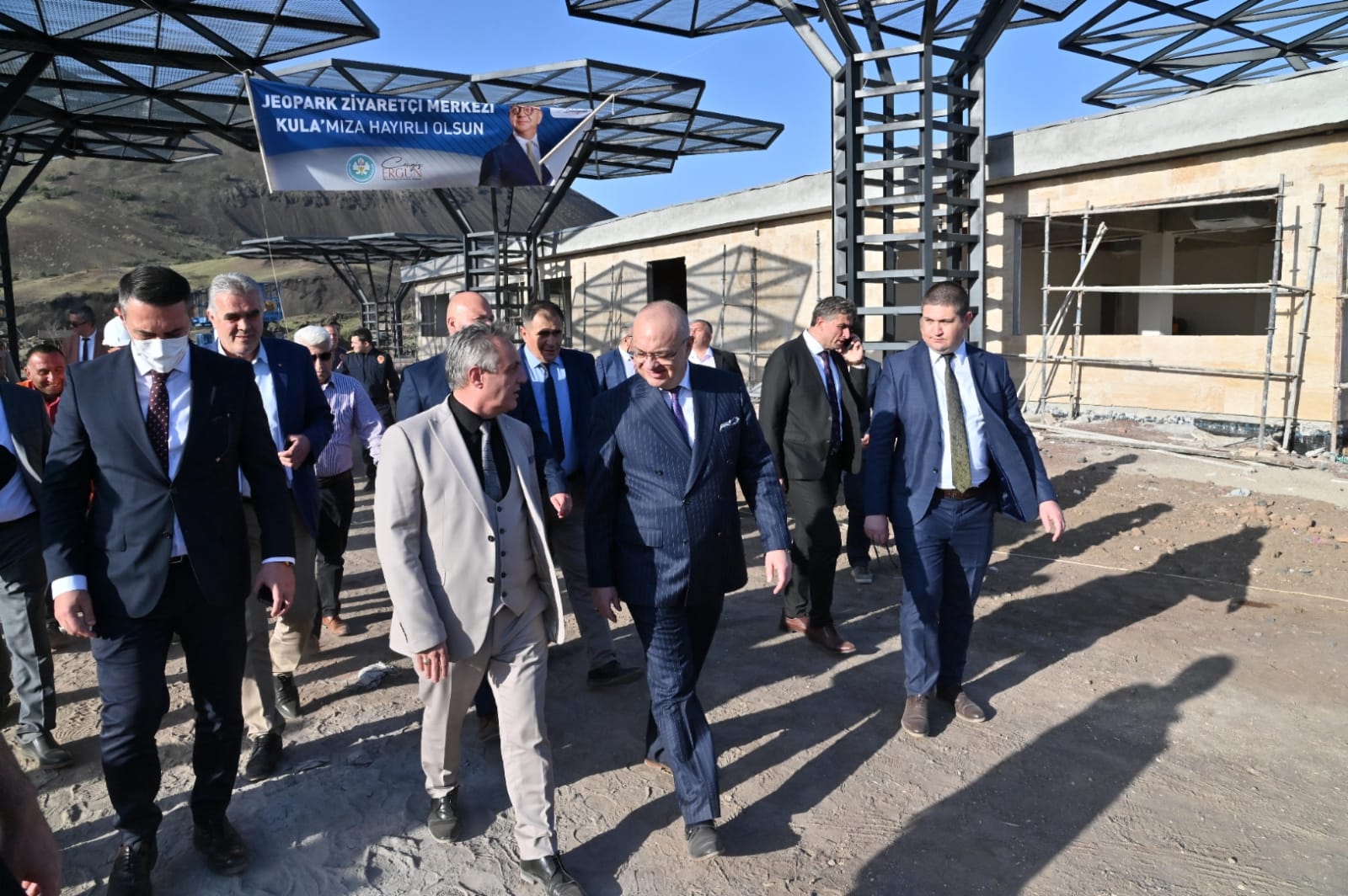 Başkan Ergün, Jeopark Ziyaretçi Merkezi’ni İnceledi