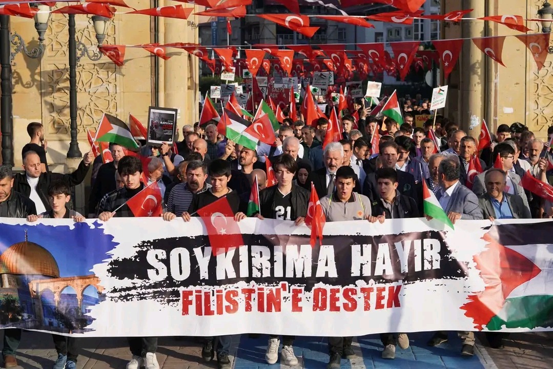 Başkan Halit Doğan Filistin Halkı Yalnız Değildir