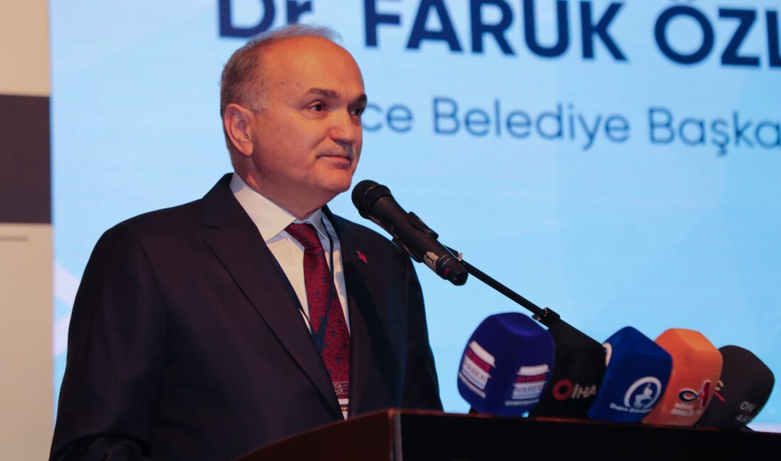 Düzce Belediye Başkanı Dr.