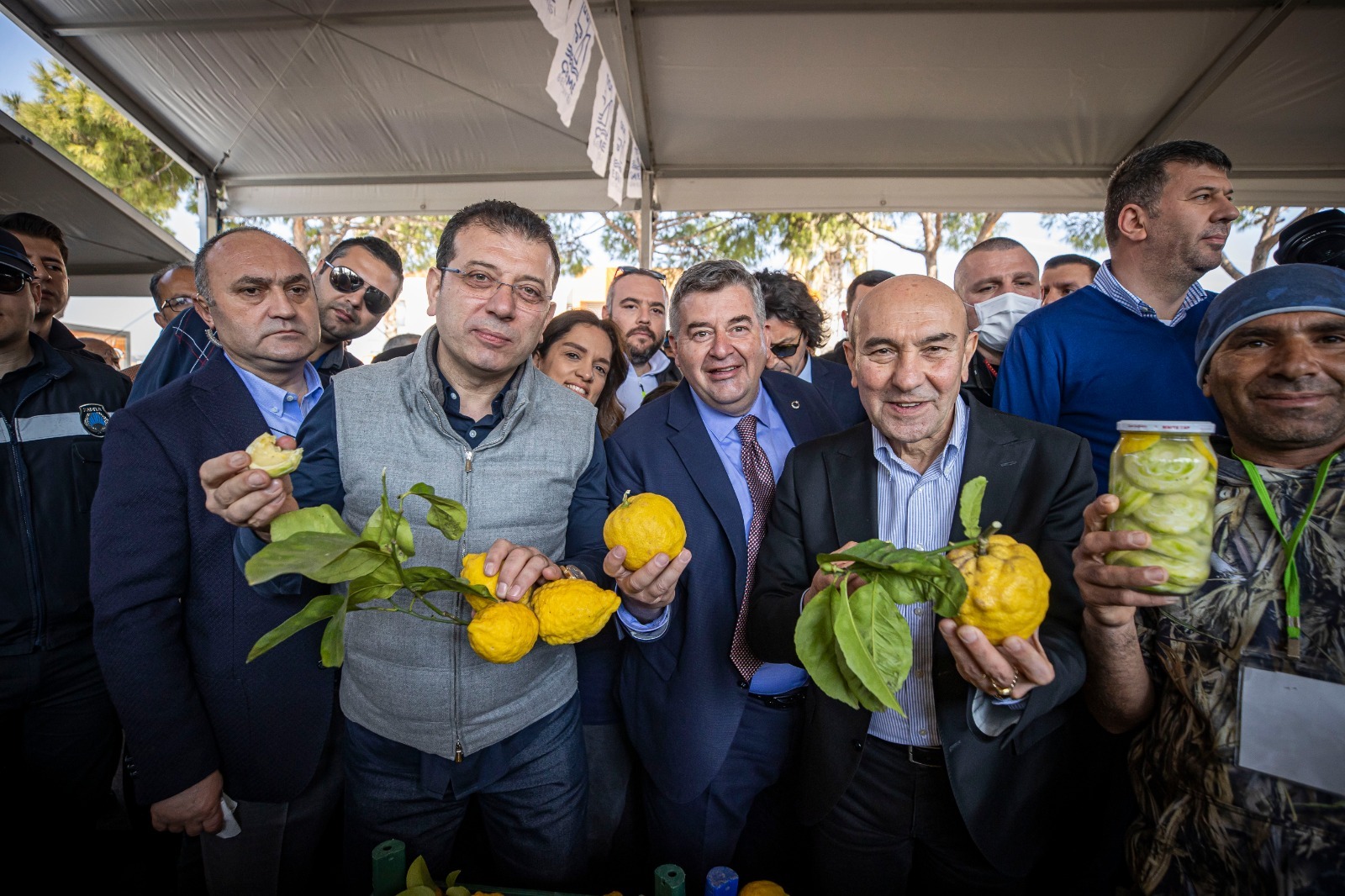 Başkan Soyer Alaçatı Ot Festivali’ne katıldı