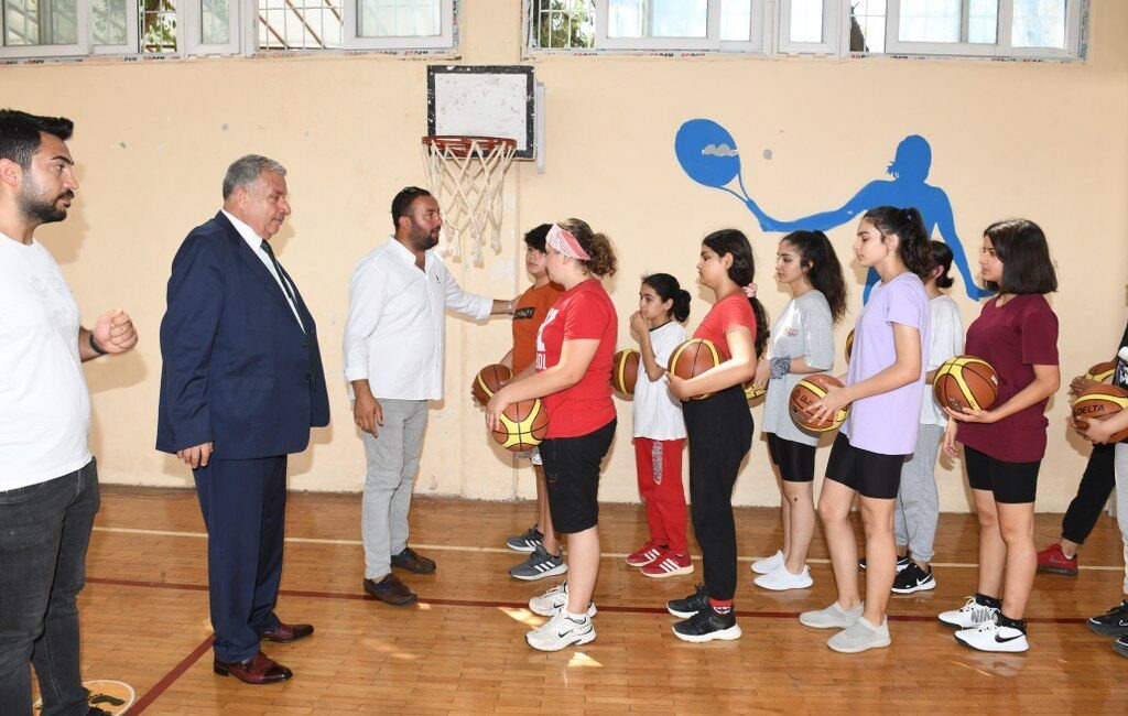 Antakya Belediye Başkanı İzzettin