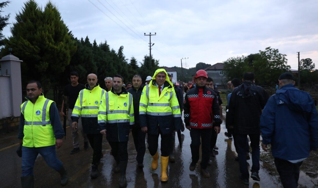 “Kocaali’de Büyükşehir ekipleri sahada