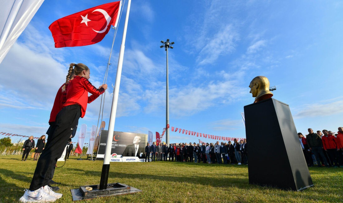 Türkiye Cumhuriyeti’nin kurucusu Gazi