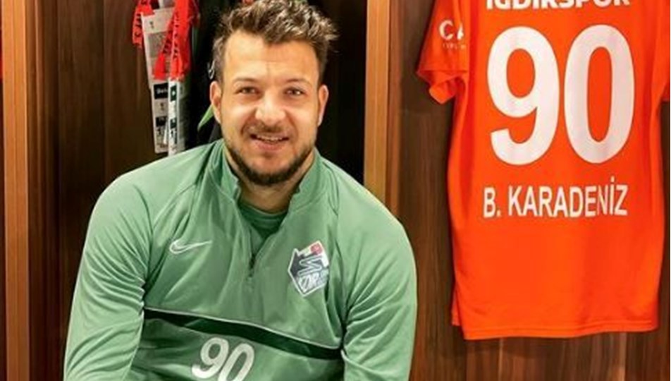 Batuhan Karadeniz " Ülkemde YERLİ olmak, TÜRK olmak adeta bir sorun haline geldi"