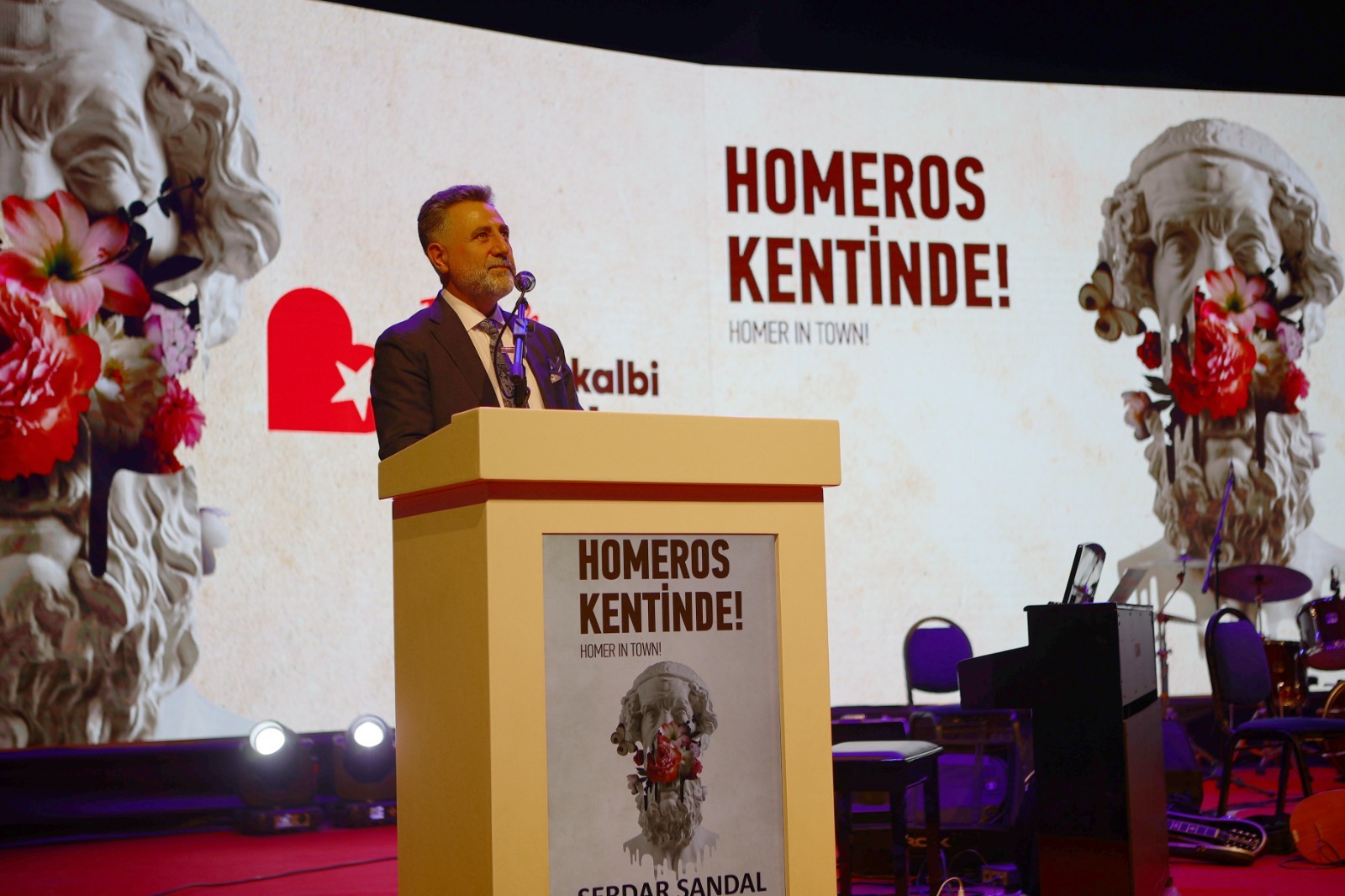 BAYRAKLI_ Uluslararası Homeros Festivali’ne muhteşem açılış