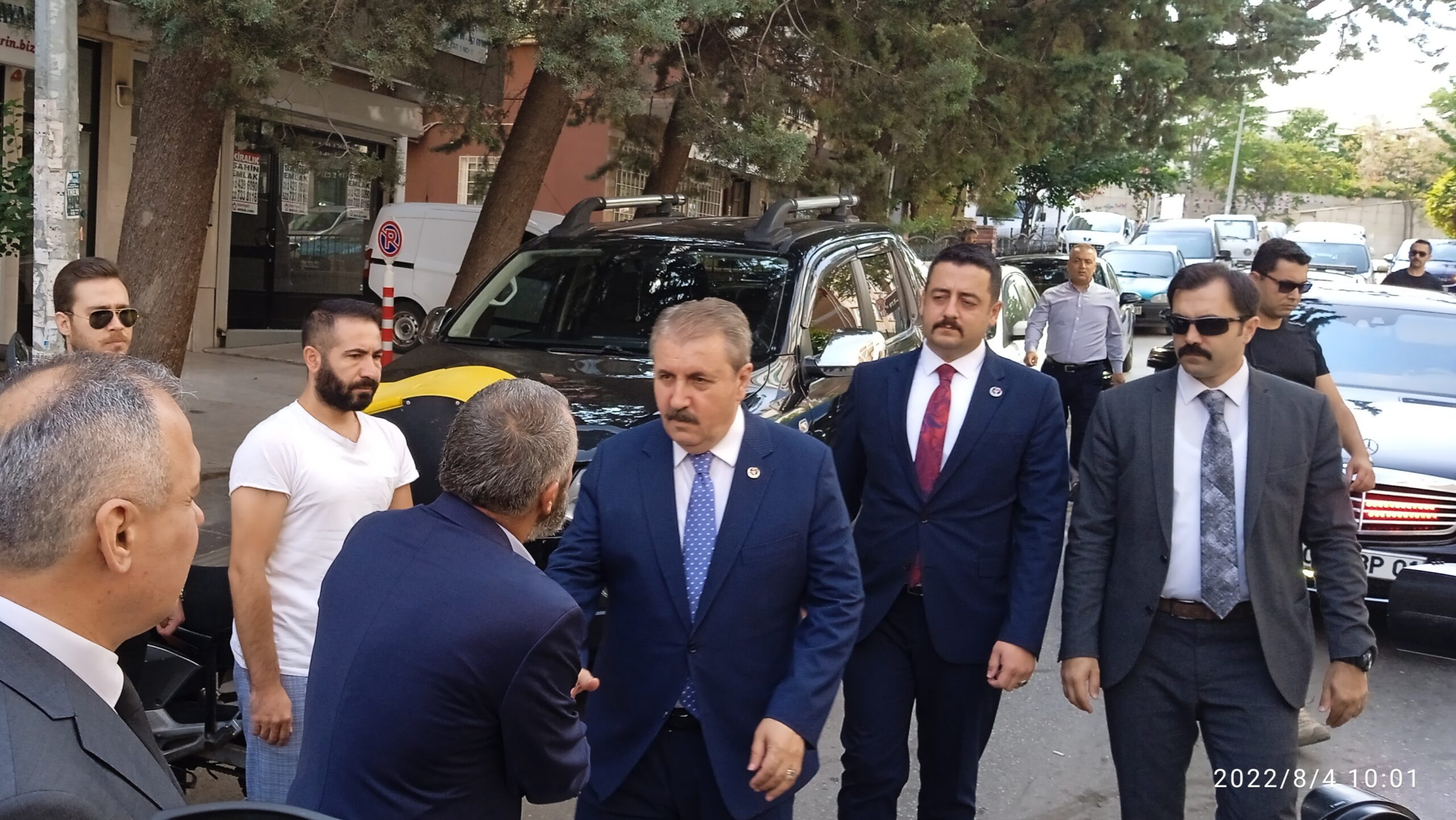 BBP Genel Başkanı Mustafa Destici Türkmen Alevi Bektaşi Vakfı'nı Ziyaret Etti