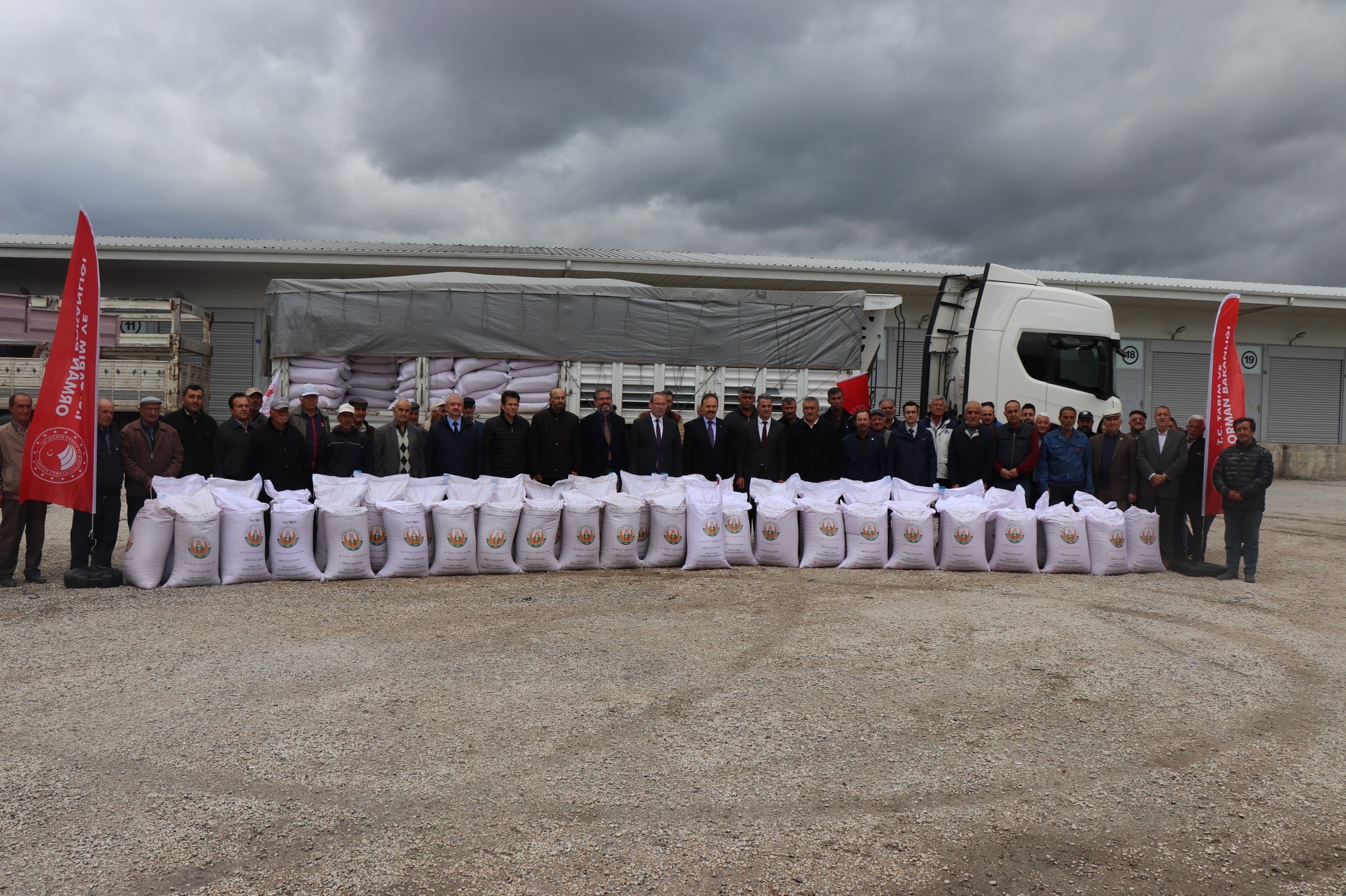 Bilecik’te çiftçiye 247 ton tohum   