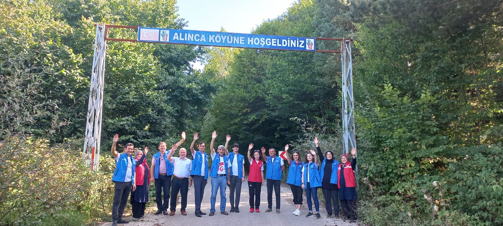 Bilecik’te gönüllü gençler gönülleri fethetmeye devam ediyor