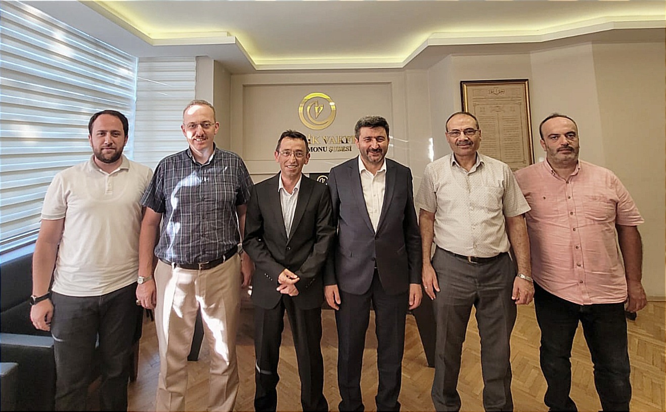 BİRLİK VAKFI YÖNETİMİNDE BAYRAK DEĞİŞİMİ  BAŞKAN ERDAL ARSLAN OLDU.
