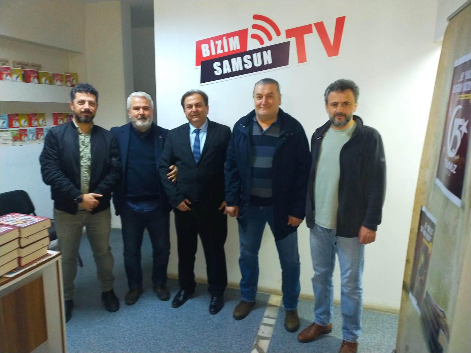 Bizim SamsunTV Önemli Konukları Canlı Yayında Ağırlamaya Devam Ediyor