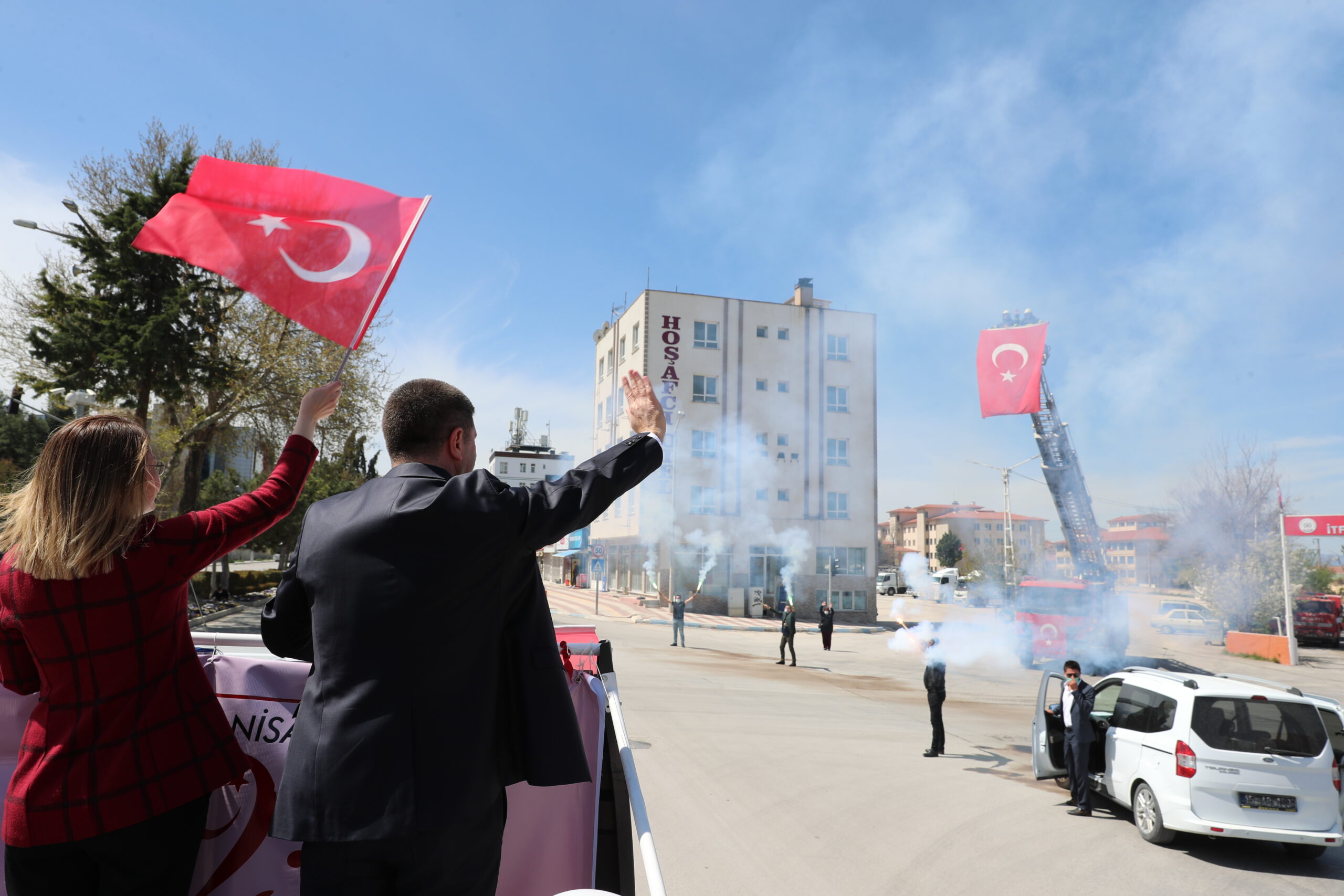 Burdur Belediyesinden 23 Nisan konvoyu