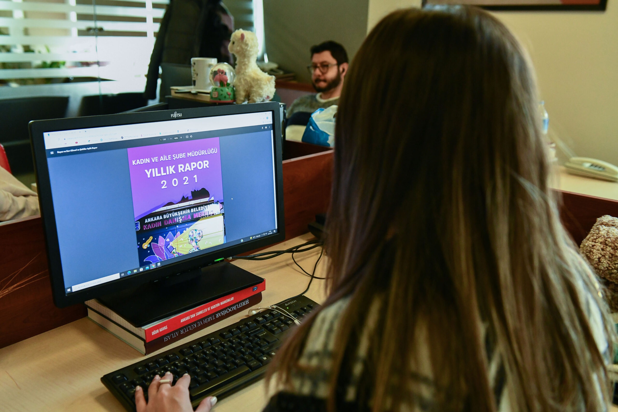 BÜYÜKŞEHİR 2021 YILI KADIN ÇALIŞMALARI RAPORU YAYIMLANDI: KADINLAR EN ÇOK PSİKOLOJİK ŞİDDET GÖRÜYOR