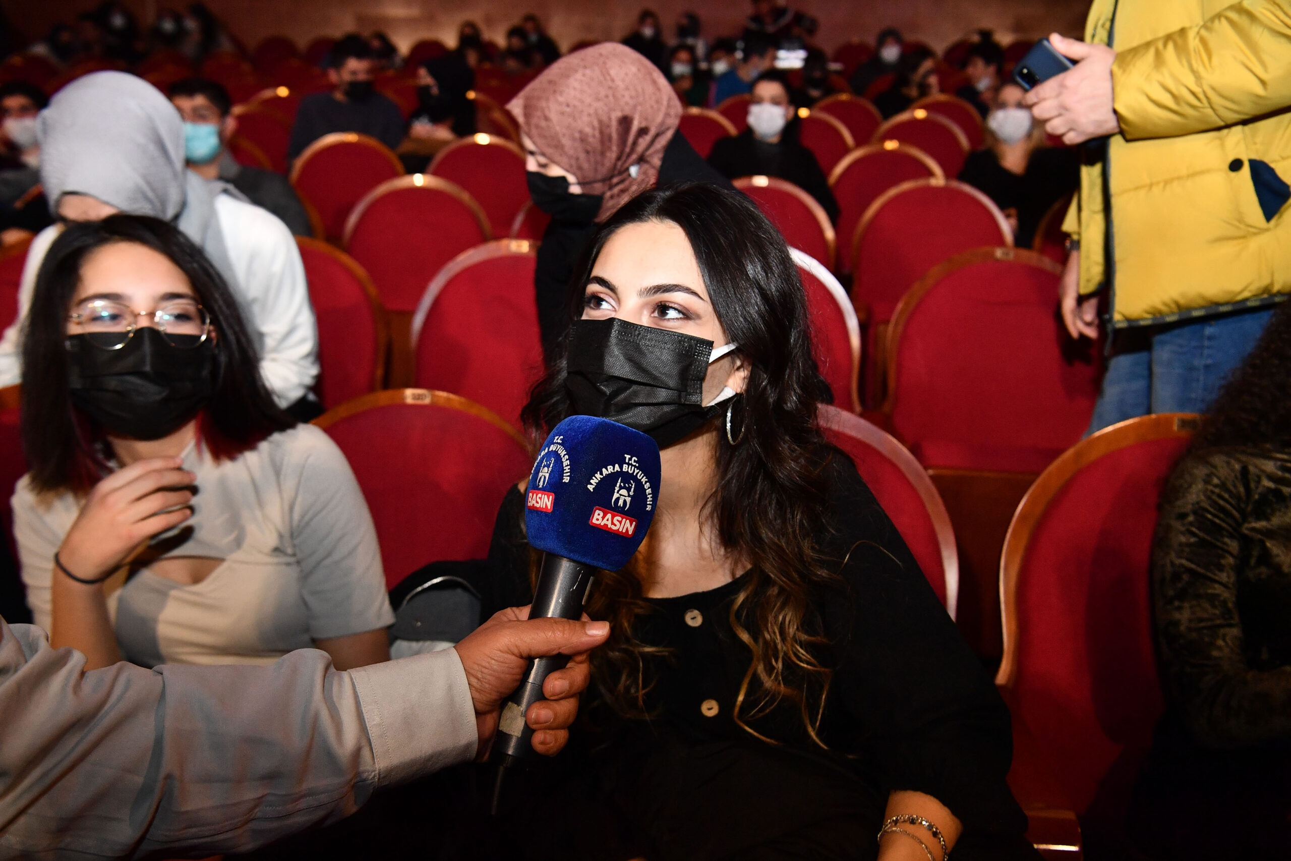 BÜYÜKŞEHİR BELEDİYESİ 14 ŞUBAT’TA SEVGİLİLERİ DE UNUTMADI