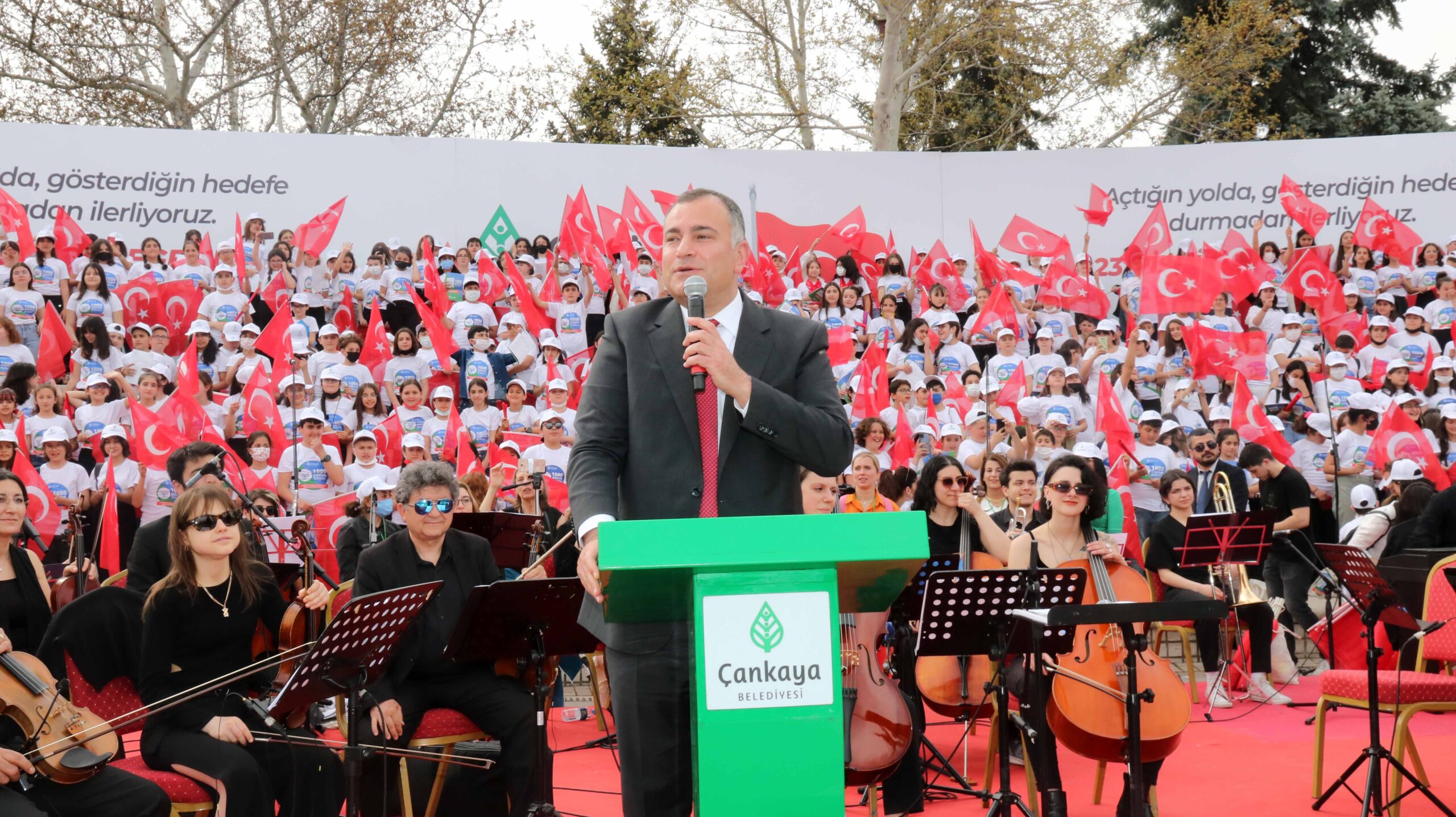 ÇANKAYA HEP BİRLİKTE :KİMSEYİ TANIMADIM BEN SENDEN DAHA GÜZEL DEDİ...