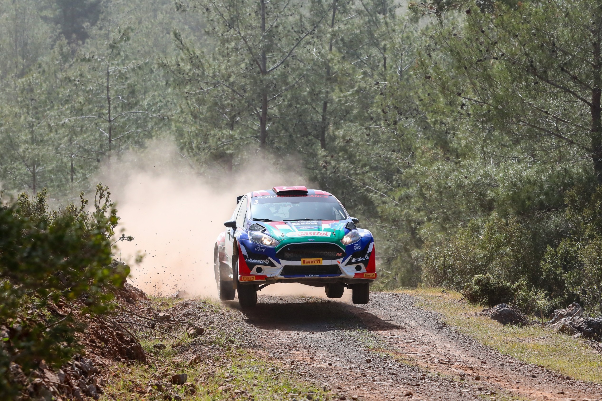 Castrol Ford Team Türkiye, Bodrum Rallisi’ni başarı ile tamamladı…