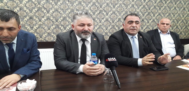 CHP Milletvekili aday adayı Cavit Kılıç, iftarda partililerle buluştu