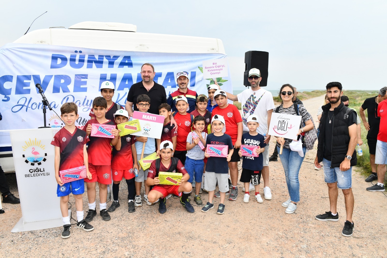 ÇİĞLİ_ Başkan Gümrükçü: “Kentimizi seviyoruz temiz tutuyoruz”