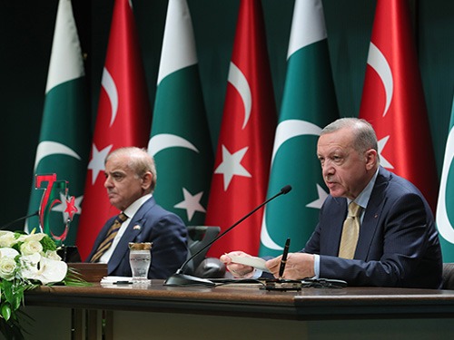 Cumhurbaşkanı “Türkiye-Pakistan ilişkilerini daha da güçlendirmeye hazırız”