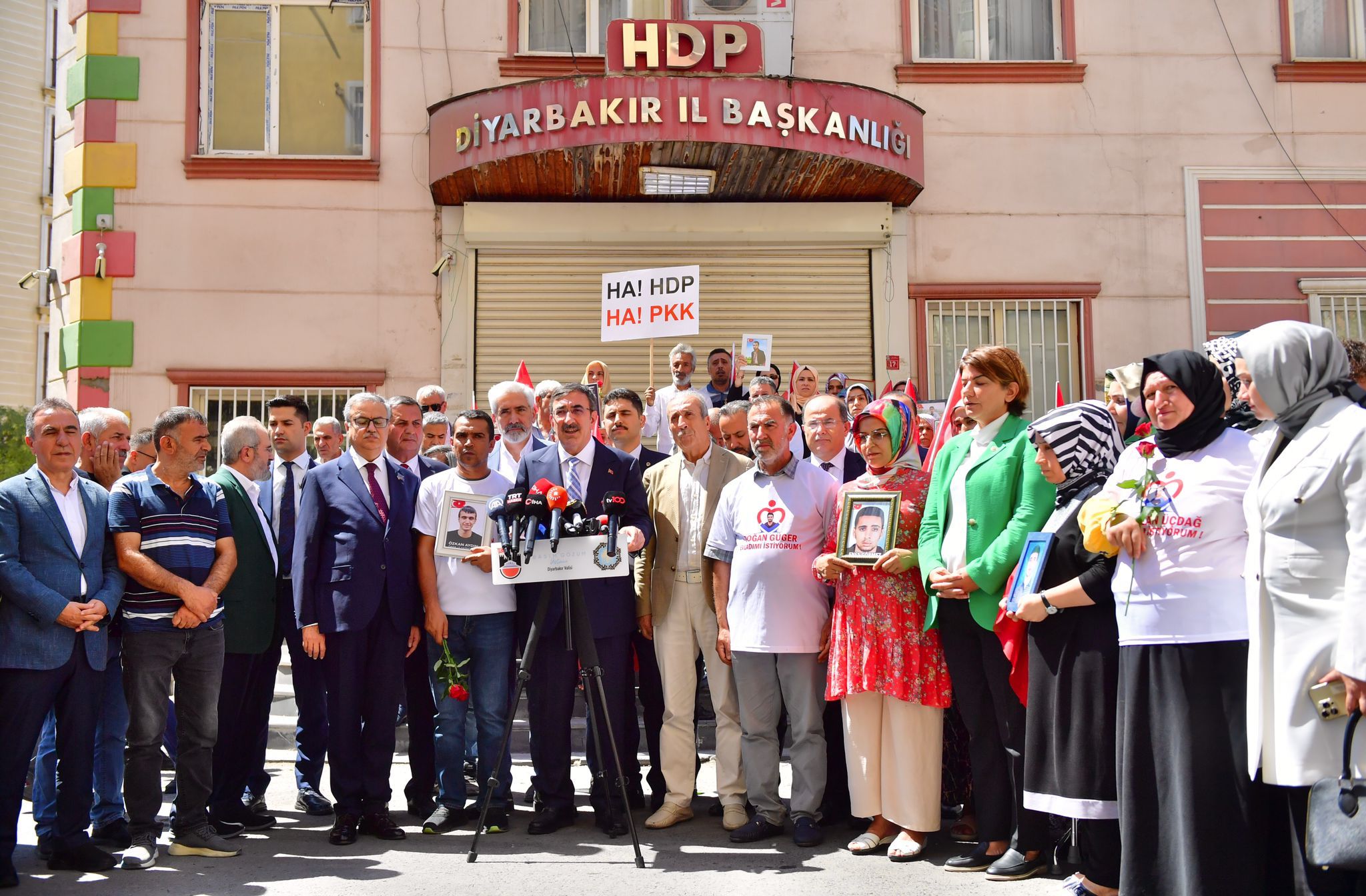 Cumhurbaşkanı Yardımcısı Yılmaz: Hiçbir terör örgütünün gücü annelere yetmez