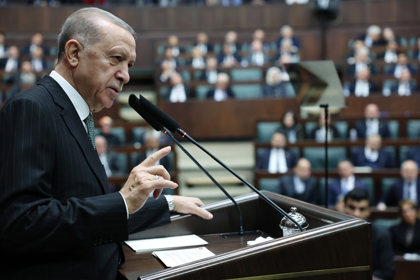 “Deprem bölgesini oradaki vatandaşlarımızla dayanışma içinde ayağa kaldıracağız"