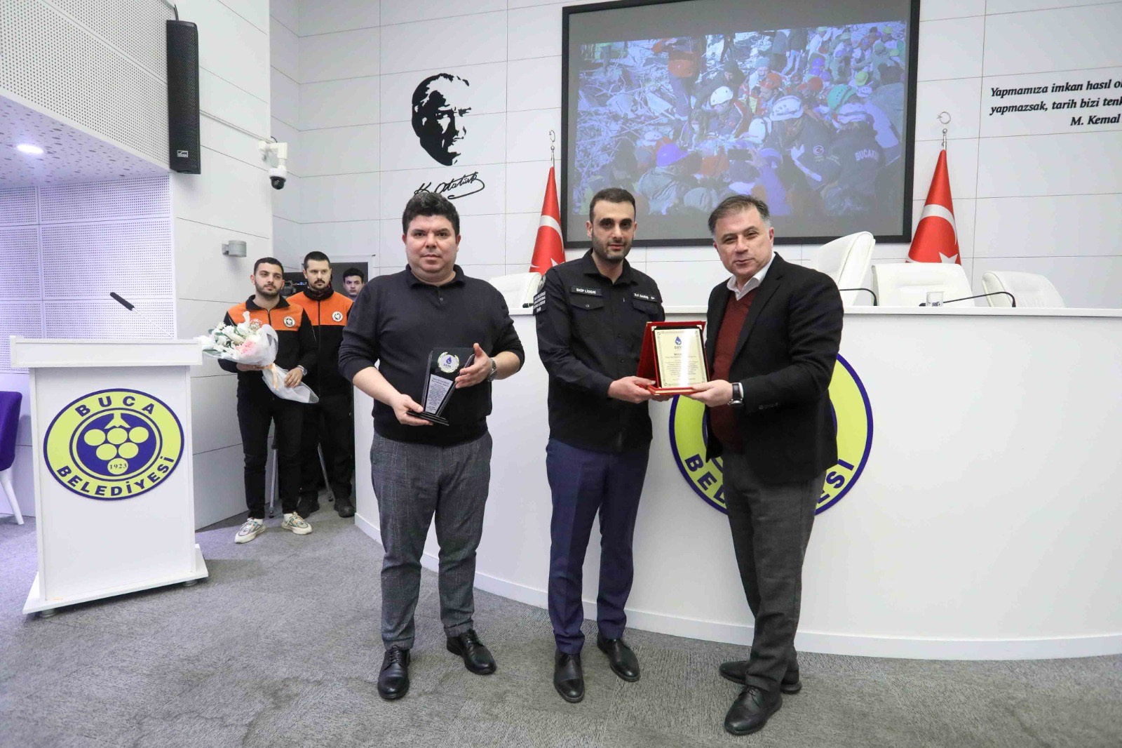 DEVA Partisi Buca İlçe Başkanı Aybar UYGUR’dan BUCAKUT’a Minnet ve Teşekkür ziyaret