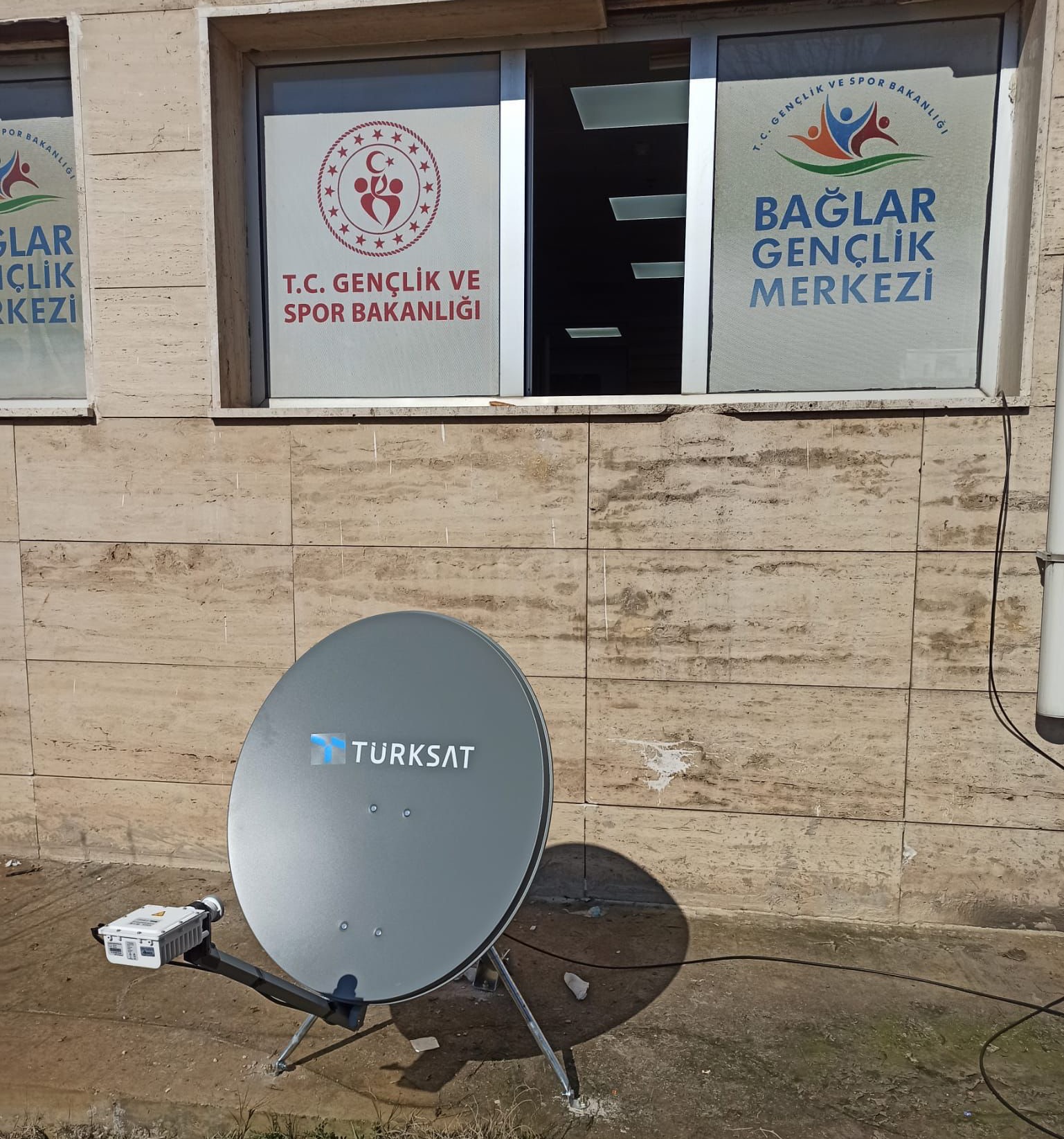 Diyarbakır’da depremzedelere ücretsiz internet