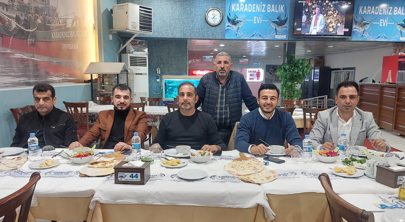 DİYARBEKİRSPOR'A BALIK ZİYAFETİ MORALİ