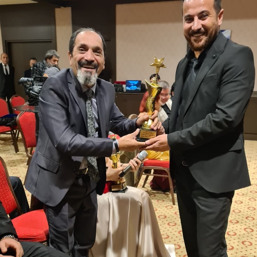 Efsane Yönetmenin Oğlu Sinan Tunç Yönetmen Koltuğunda