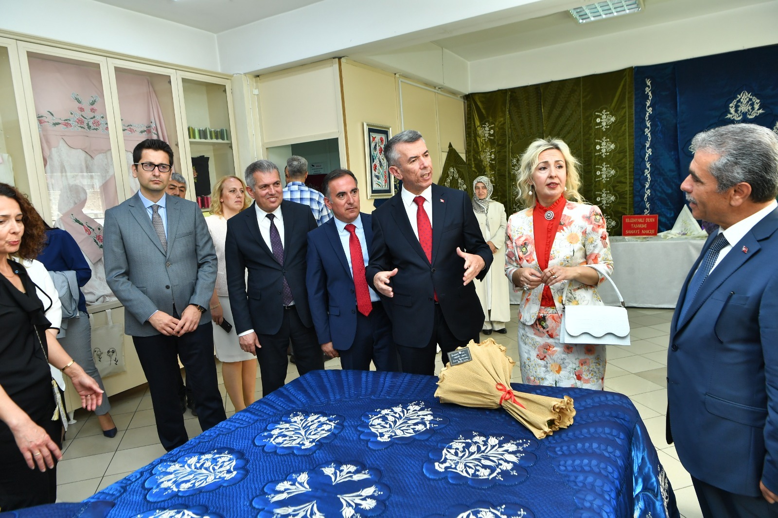 El Emeği Eserler Sergilendi